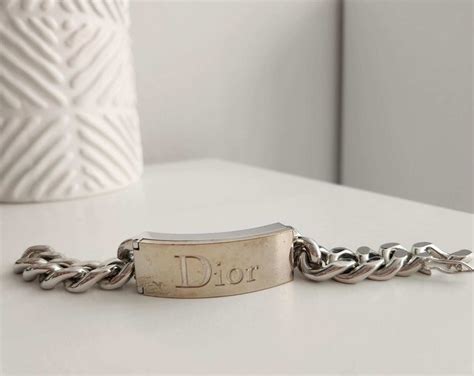 vintage dior lip gloss bracelet|Christian Dior Vintage Silver Tone Chunky Gain Lip Gloss Duo .